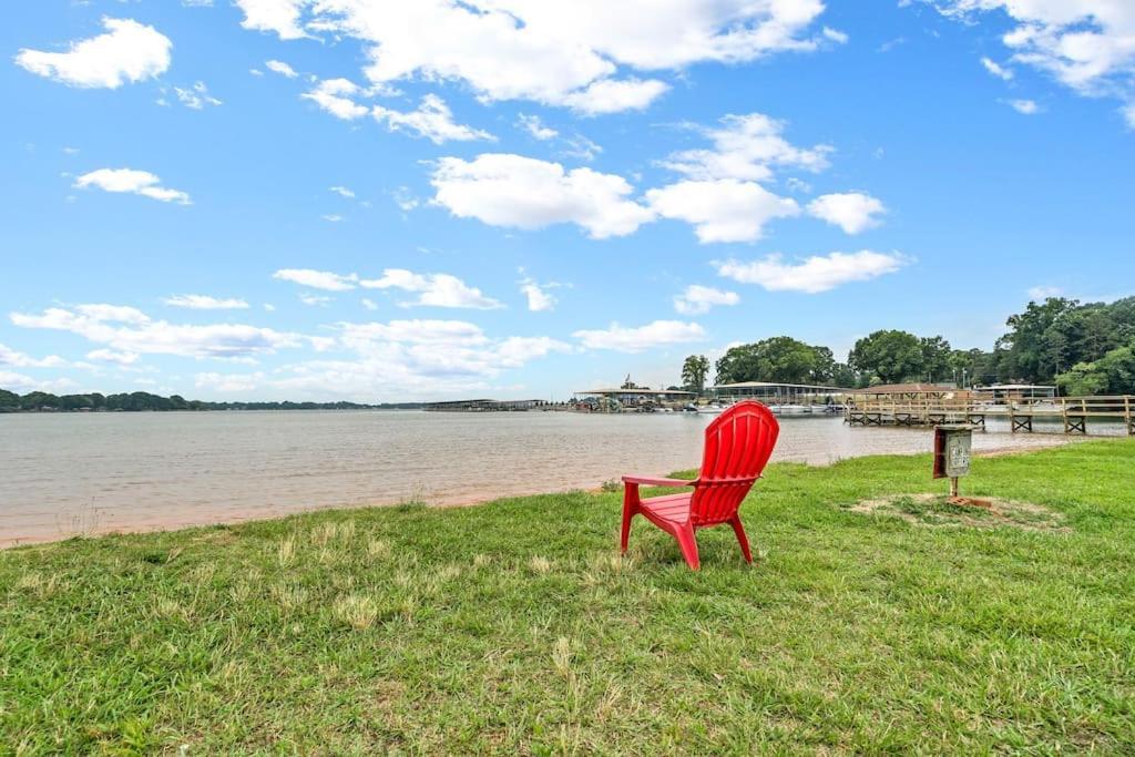 Cozy Lake Home - Jacuzzi King Bed Marina Access Mooresville Luaran gambar